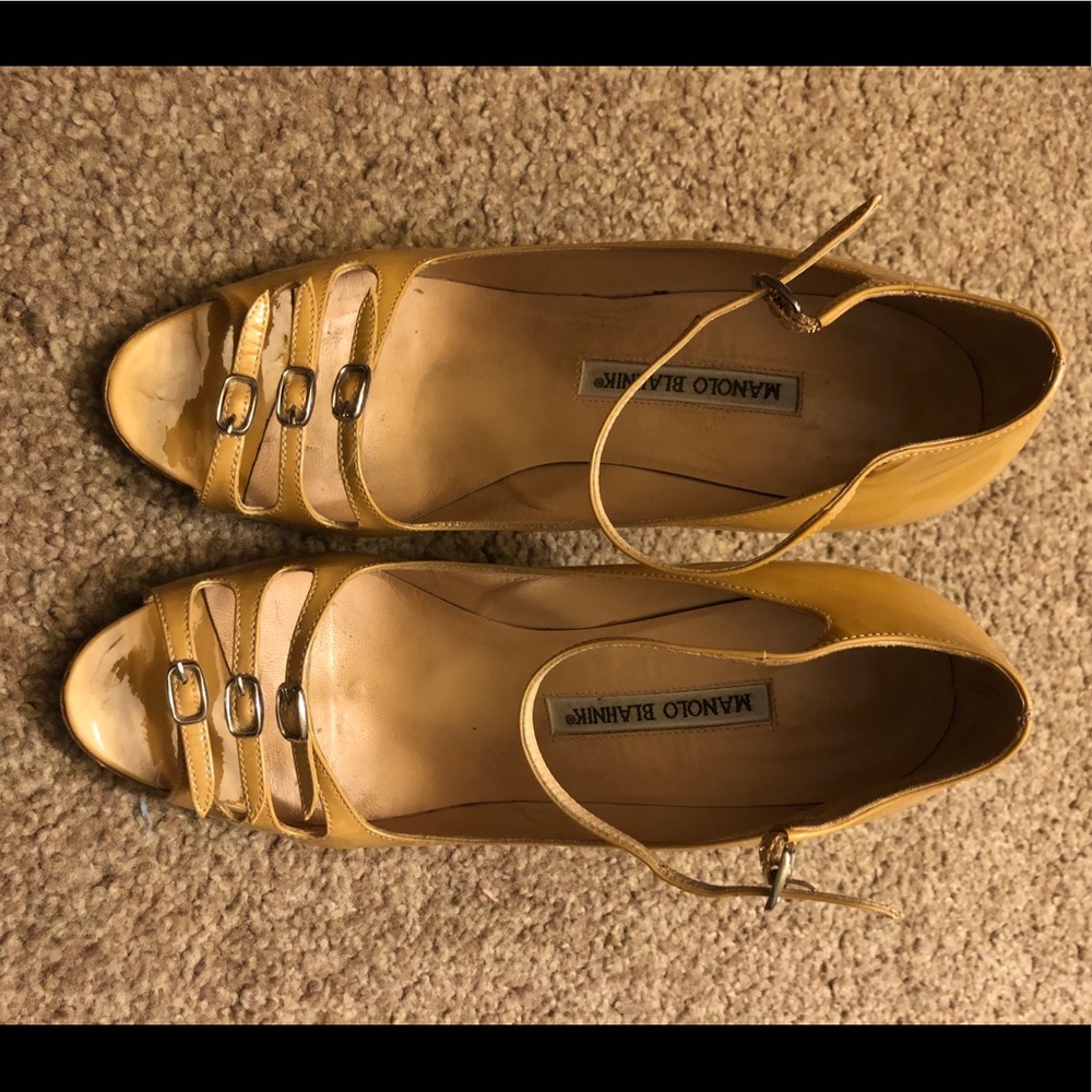 Manolo Blahnik Burta Buckle Shoes in nude color